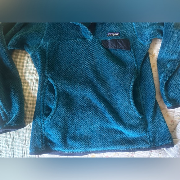 Patagonia Fleece Pull Over - Picture 4 of 6